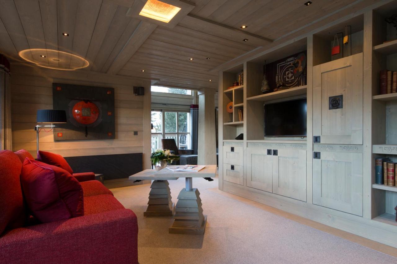 Hotel Le K2 Altitude Courchevel Exterior photo