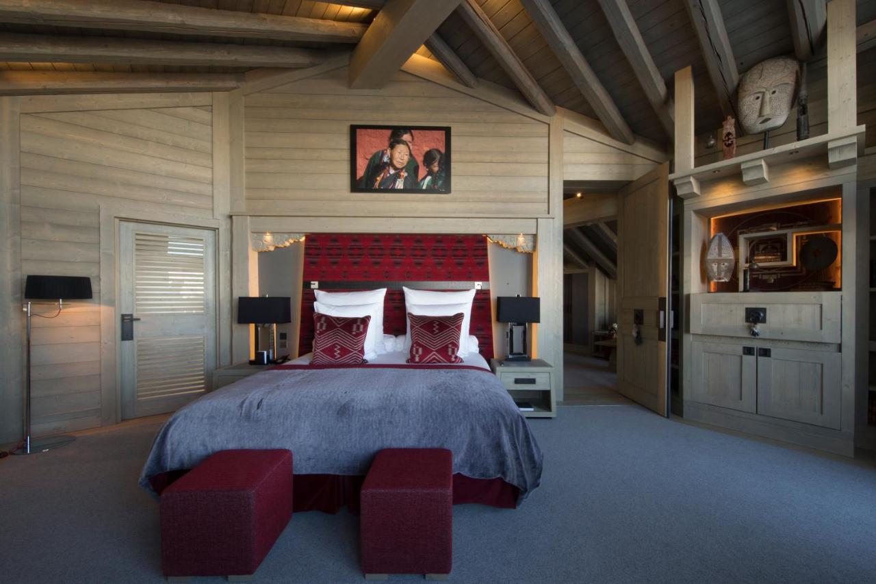 Hotel Le K2 Altitude Courchevel Exterior photo